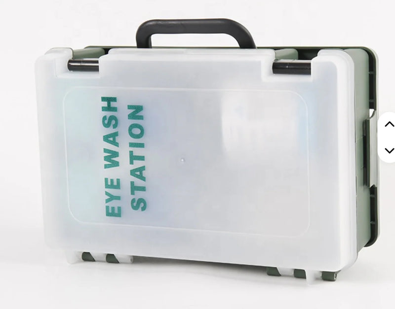 Spilldoc Wall Mounted Emergency Eyewash with Saline Solutions SDEW500B